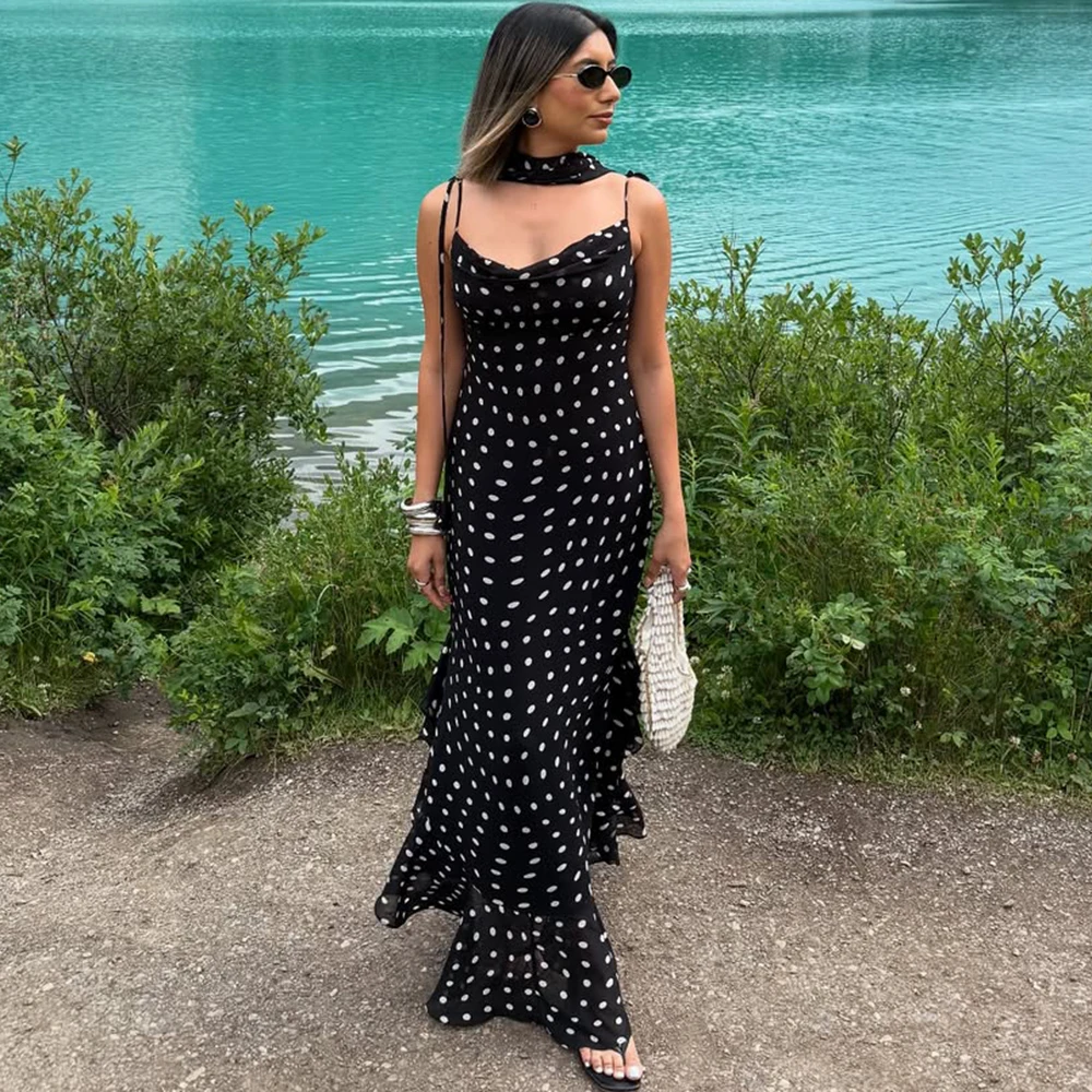 Tuularose 우아한 폴카 도트 롱 드레스 여름 스카프 리본 프릴 홀터 플리츠 드레스 럭셔리 민소매 여성 이브닝 드레스