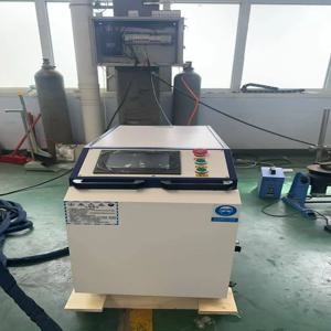 레이저 클리닝 머신 3000W 섬유 레이저 녹 제거 금속 클리너 2KW 1.5KW 비접촉 클리너 오일 제거 산화 제거용