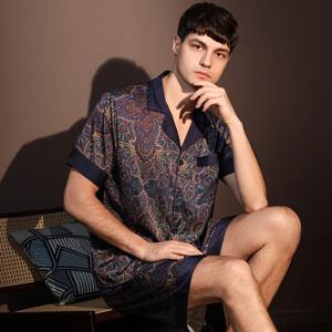 고품질 잠옷 정장 남자 여름 짧은 소매 반바지 얼음 실크 잠옷 남성 여름 대형 간단한 캐주얼 Loungewear 세트