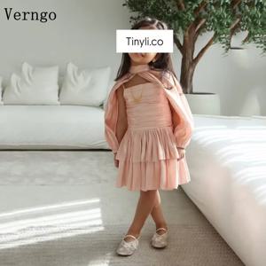 Verngo 우아한 살구색 크레이프 소녀 정장 드레스 2 피스 A라인 티어드 포멀 핏 아라비아 프롬 파티 드레스 맞춤 제작