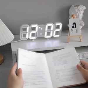 간단한 패션 전자 시계 3D 빛나는 디지털 시계 음성 활성화 무음 알람 시계 창의적인 데스크탑 시계