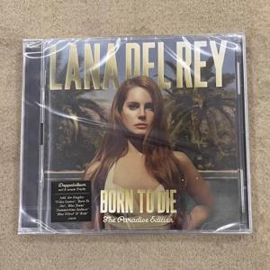 희귀한 밀봉된 라나 델 레이 본 투 다이 파라다이스 에디션 바로크 드림 팝 2CD 클리어 사운드 팬들을 위한 수집품 홈 아트 데코레이션