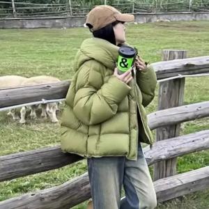 여성 겨울 코튼 코트 탑 코트 짧은 빵옷 두꺼운 따뜻한 레저 새로운 편안한 새로운 틈새 다목적 트렌드 브랜드