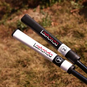 2도 오프셋이 있는 라숀다 골프 오프셋 퍼터 그립, 편안한 PU 소재 랩, 미끄럼 방지 텍스처 디자인, 블랙 앤 화이트 C