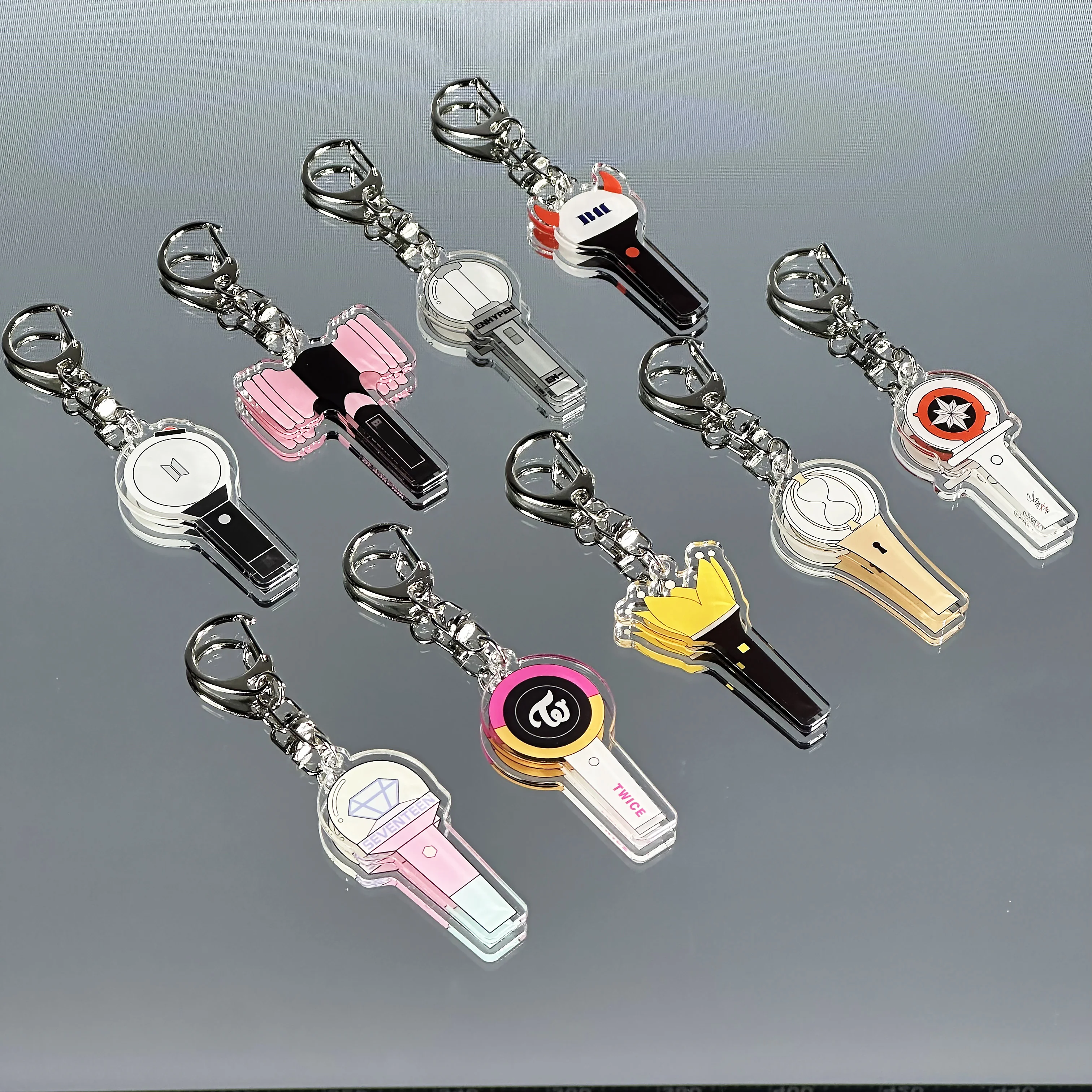 새로운 한국 아이돌 그룹 스타 컬렉션 지원 고투명 양면 라미네이팅 키체인 펜던트