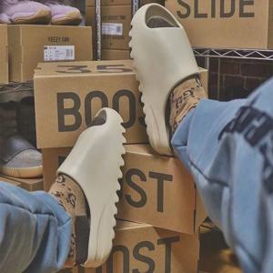 브랜드 고품질 초부드러운 EVA 밑창 여름 슬리퍼 남성용 욕실 슬리퍼 홈 슬라이드 커플 비치 샌들 남성 슬리퍼