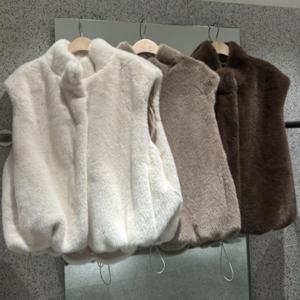 여성용 세련된 두꺼운 가을 겨울 새로운 스타일 루즈 슬리밍 인조 모피 조끼 패셔너블한 표준 길이 브랜드 등록 없음