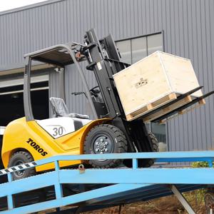 토로스 전지형 소형 디젤 미니 지게차 판매 가격 2톤 3톤 4톤 5톤 모델 맞춤 제작 가능