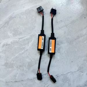 1/4pcs LED Canbus 디코더 어댑터 H1 H4 H7 H11 9005 9006 9012 안티 플리커 하네스 전구 저항기 경고 오류 제거기