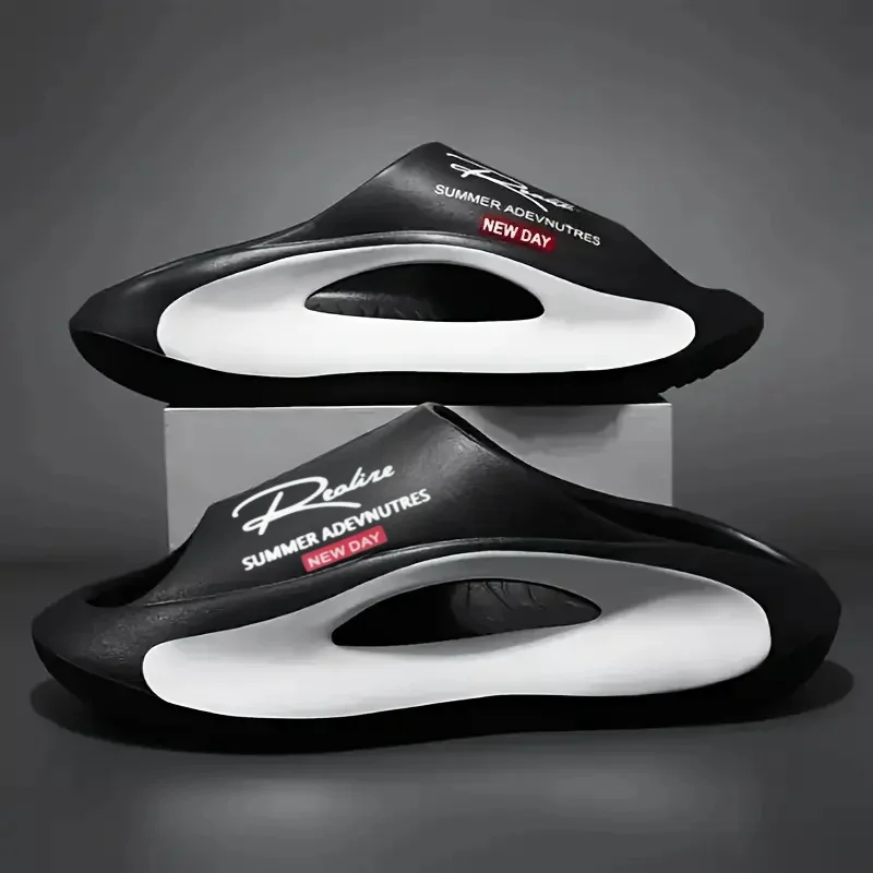 가벼운 EVA 남성 슬라이드 샌들 |   흑백 만화 디자인, 발가락이 노출된 디자인, 편안한 착용감으로 일년 내내 사용 가능, 실내/실외 겸용