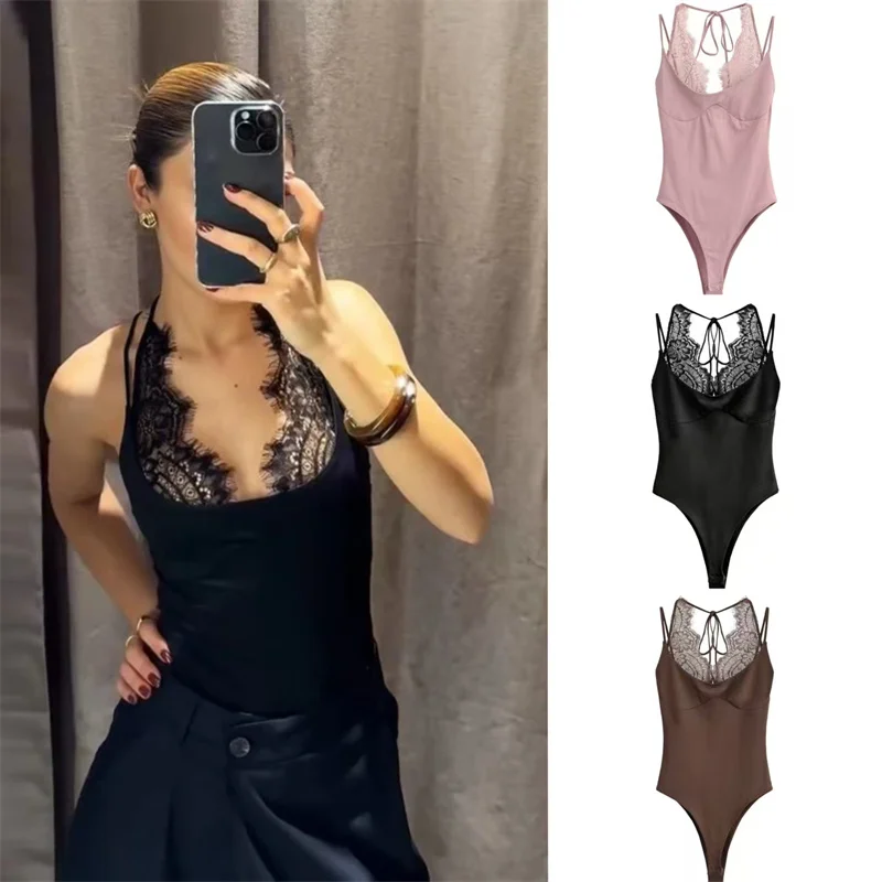 여성 점프수트 2026 봄 신상 솔리드 컬러 홀터넥 레이스 스플라이스 섹시 슬림핏 롬퍼 개성있는 패션