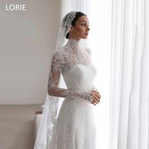 LORIE 레이스 아플리케 웨딩 드레스 A-라인 하이 넥 거들 장식 흐릿한 느낌의 신부 가운 바닥 길이 신부 가운 2026 맞춤 제작