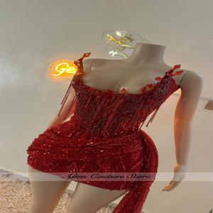 럭셔리 짧은 레드 프롬 드레스 2025 비딩 젬스 생일 파티 다이아몬드 칵테일 시니어 홈커밍 파티 드레스 맞춤 제작