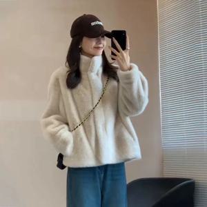 두꺼운 짧은 코튼 재킷 여성 겨울 신상 스타일 스탠드 칼라 밍크 벨벳 친환경 퍼 따뜻한 아우터웨어