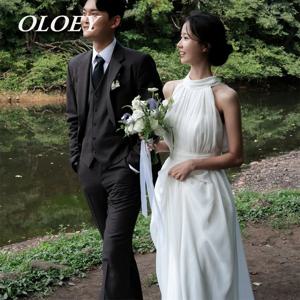 OLOEY 우아한 홀터넥 라인 웨딩 드레스 Pleats 쉬폰 민소매 신부 가운 한국 사진 촬영 바닥 길이 맞춤형