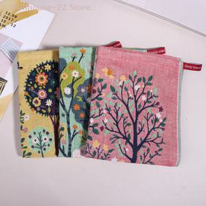 【MAX-22】1개 4겹 면사 사각 수건 숲을 테마로 한 다목적 기하학 무늬 수건 유용함