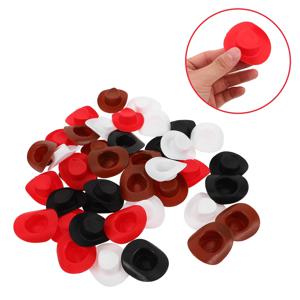 40Pcs 미니 카우보이 모자 귀여운 플라스틱 서양 카우걸 모자 빈티지 파티 장식 인형 집 액세서리에 대한 소형 작은 모자