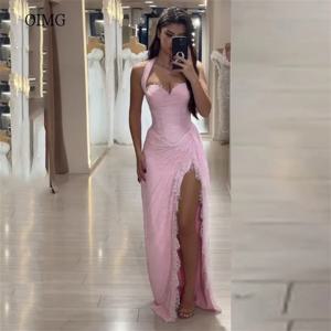 OIMG 핑크 레이스 홀터넥 머메이드 댄스 파티 드레스 스윗하트 넥 백리스 파티 가운 사이드 슬릿 바닥 길이 이브닝 드레스 맞춤 제작