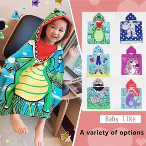 2-7세 어린이를 위한 1피스 만화 후드형 판초 목욕 타월, 강력한 물 흡수력을 가진 폴리에스터 섬유로 제작, 만화 테마 목욕 타월, 해변 나들이, 욕실용품에 적합