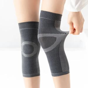 얇은 무릎 패드는 남녀 모두를 위한 남녀공용 보이지 않는 무봉제 무릎 보호대를 지원합니다. 작업 스포츠 안전을 위한 무릎 슬리브