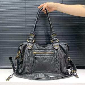 Y2K 매운 소녀 한 어깨 Crossbody 가방 빈티지 씻어 가죽 부드러운 가죽 오토바이 가방 대용량 가방