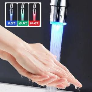 고급 수도꼭지 에어레이터 3색 파워 샤워 LED 탭 라이트 절수형 컬러풀 에어레이터 욕실 액세서리 장식