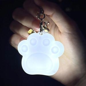 귀여운 고양이 발 모양 가방 조명 새끼 고양이 발톱 구름 LED 조명 터치 활성화 지갑 백팩 핸드백 자동 센서 조명