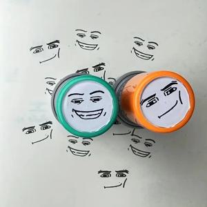 수도꼭지 Inkable 재미있는 감정 인감 장난감 애니메이션 캐릭터 창의적인 재미를위한 Pressable 참신 개그 얼굴 인감 어린이 장난감 빠른 건조