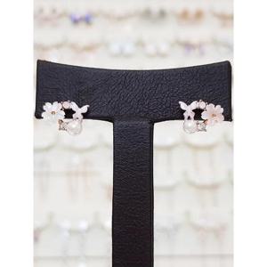 볼라레 세이브존01 수국 자개 꽃 진주 귀걸이 spe920