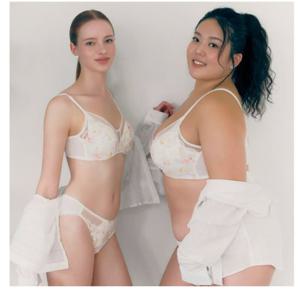 (비너스)애쉬메모리 광고브라 세트 110사이즈 운영 보정팬티-VPT9001C