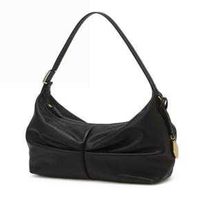 [질스튜어트] 보우백 블랙 소프트 고트레더 셔링 숄더백 JABA5E218BK