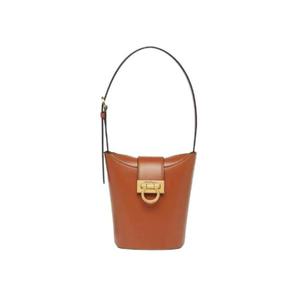 페라가모 스몰 트리폴리오 숄더백 시에나 탄 211194-755238