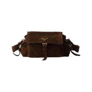 프라다 익스플로어 미디움 스웨이드 숄더백 플랩 코코아 브라운 1BD394-008-F0324