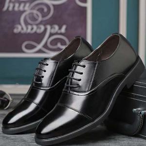 고급 디자인 깔끔한 직장인 남성 유광 광택 구두