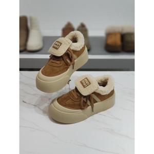 한슈 세이브존03 멜로즈 양털 포인트 플랫폼 스니커즈 4.5cm AGHS13870daA