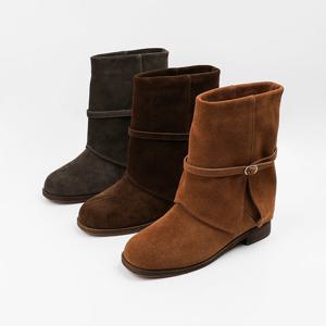 [신난다슈] 여성 미들부츠 3cm 여자 하프 미디 워머 부츠 기모 소가죽 스웨이드 통굽 MRO257256