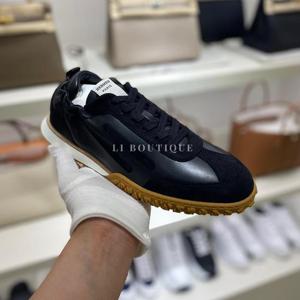 에르메스 젯 스웨이드 남녀공용 스니커즈 블랙 H242153Z