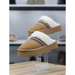 바이로쏘 세이브존06 가죽 퍼안감 통굽 플랫폼 4.5cm 뮬 블로퍼 바이로쏘