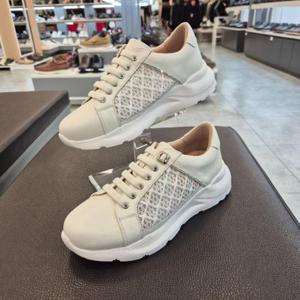 엘칸토 HC11 양가죽 여성 스니커즈 O2T9U51Q310