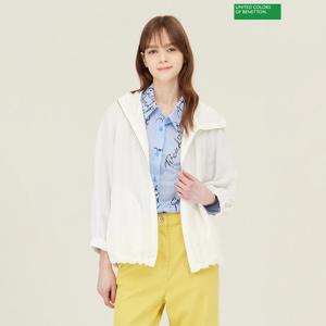 베네통 백 자수 패치 후드 점퍼 BAJPF3531