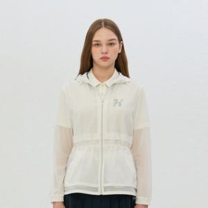 헤지스골프  화이트 여성 메쉬 중힙 라인 점퍼(HWJU6B352OW)