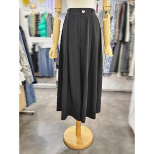 밸리걸 세이브존01 봄 여름 백밴딩 투턱 8부 와이드 팬츠 870410