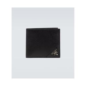 프라다 사피아노 레더 빌폴드 지갑 P00521915