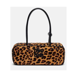 미우미우 레오파드 프린트 카프 헤어 숄더 백 P01147462