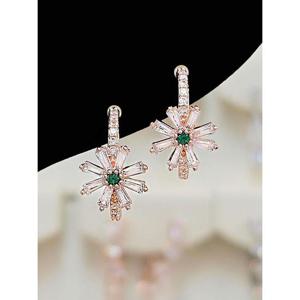 볼라레 세이브존03 볼라레 에메랄드 스타버스트 은침링귀걸이 2color AQSSS1920A