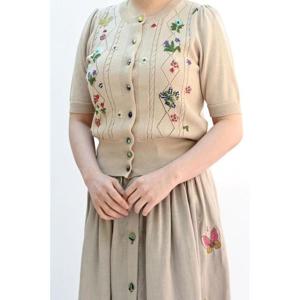 [비꼴리끄]퍼프소매 자수 가디건