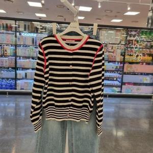 라티움 HC34 봄.가을간절기단가라깔끔한니트라운드가디건 T2513Cd06