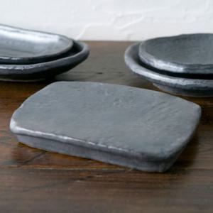 이천도자기 느낌 너비직사각접시 17.5cm 그릇 식기 반찬그릇 플레이팅접시 정사각반찬기 사각접시 블랙접시