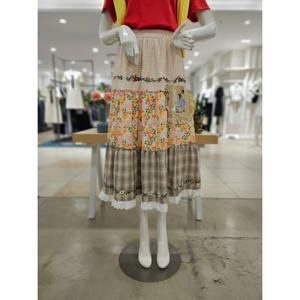 [포커스] 포커스 꽃자수 밑단 레이스 스커트 FM5D3SK31971