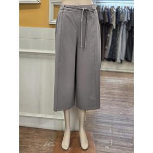 BCBG 세이브존01 모니 7부 스판 와이드 팬츠 B5B5P337